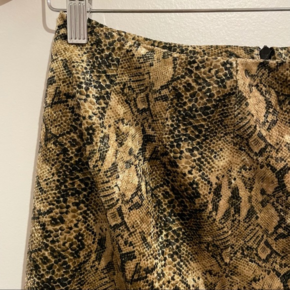 Vintage Metallic Gold Snakeskin Velvet Skirt Sz S - Picture 3 of 8
